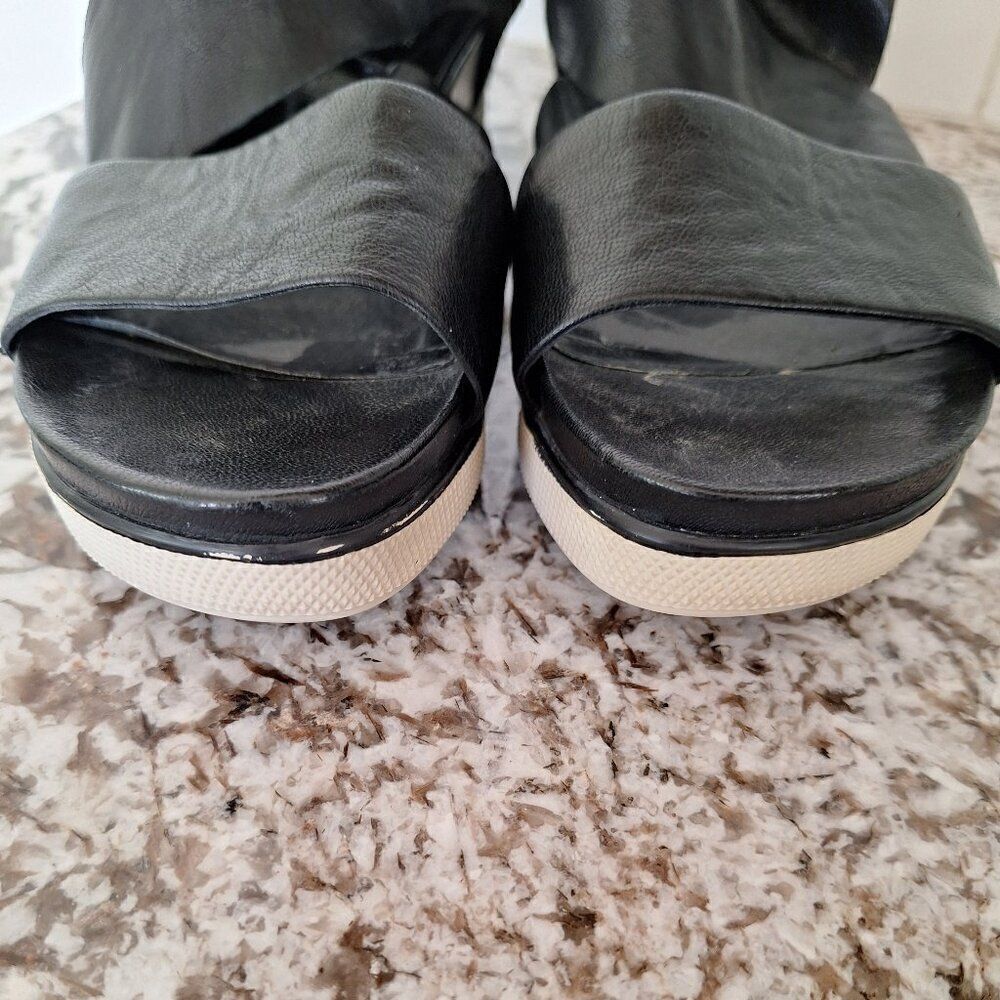 Eileen‎ Fisher black leather wide strap sport sandal size 9 US - Picture 2 of 8